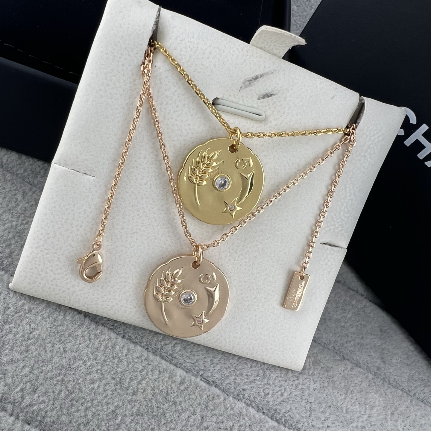 Round Camellia Wheat Ear Pendant Necklace - Artisantouchss