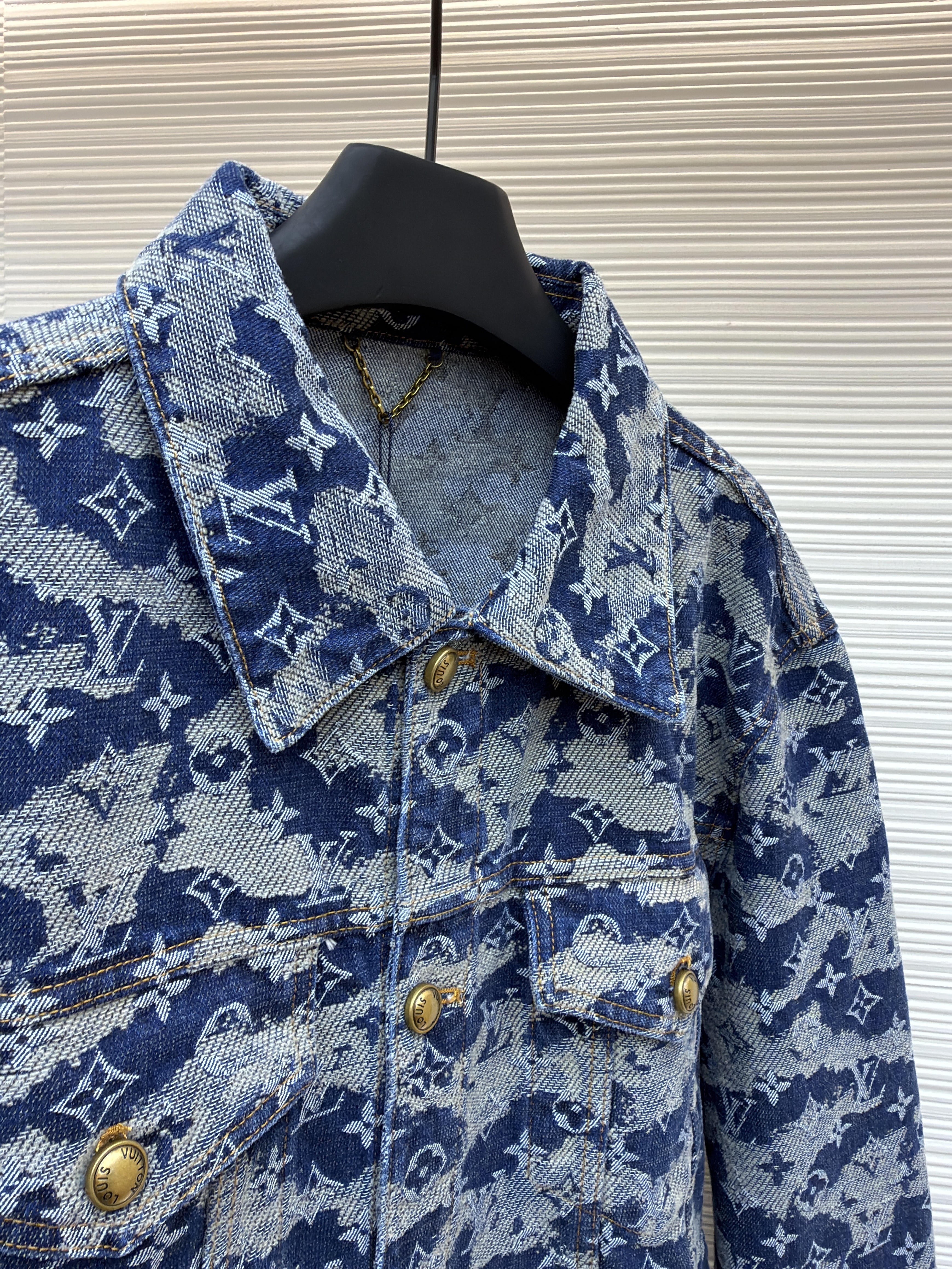 Product detail 3