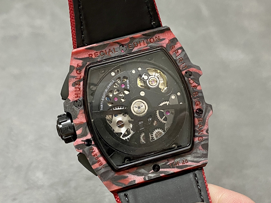 Hublot Big Bang 642.QV.0113.NR.CNY21 42MM