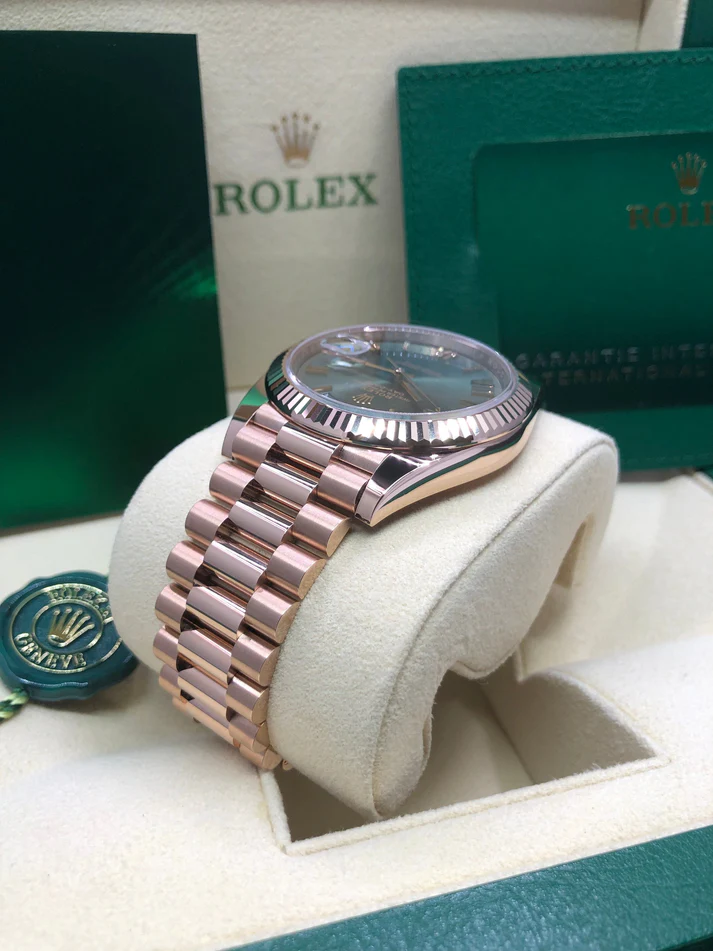 Rolex Day Date 40 18k Everose Gold Olive Green Dial m228235 0025 40mm