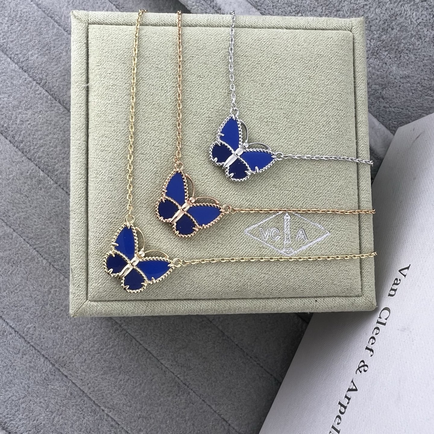 butterfly lapis lazuli necklace - Artisantouchss