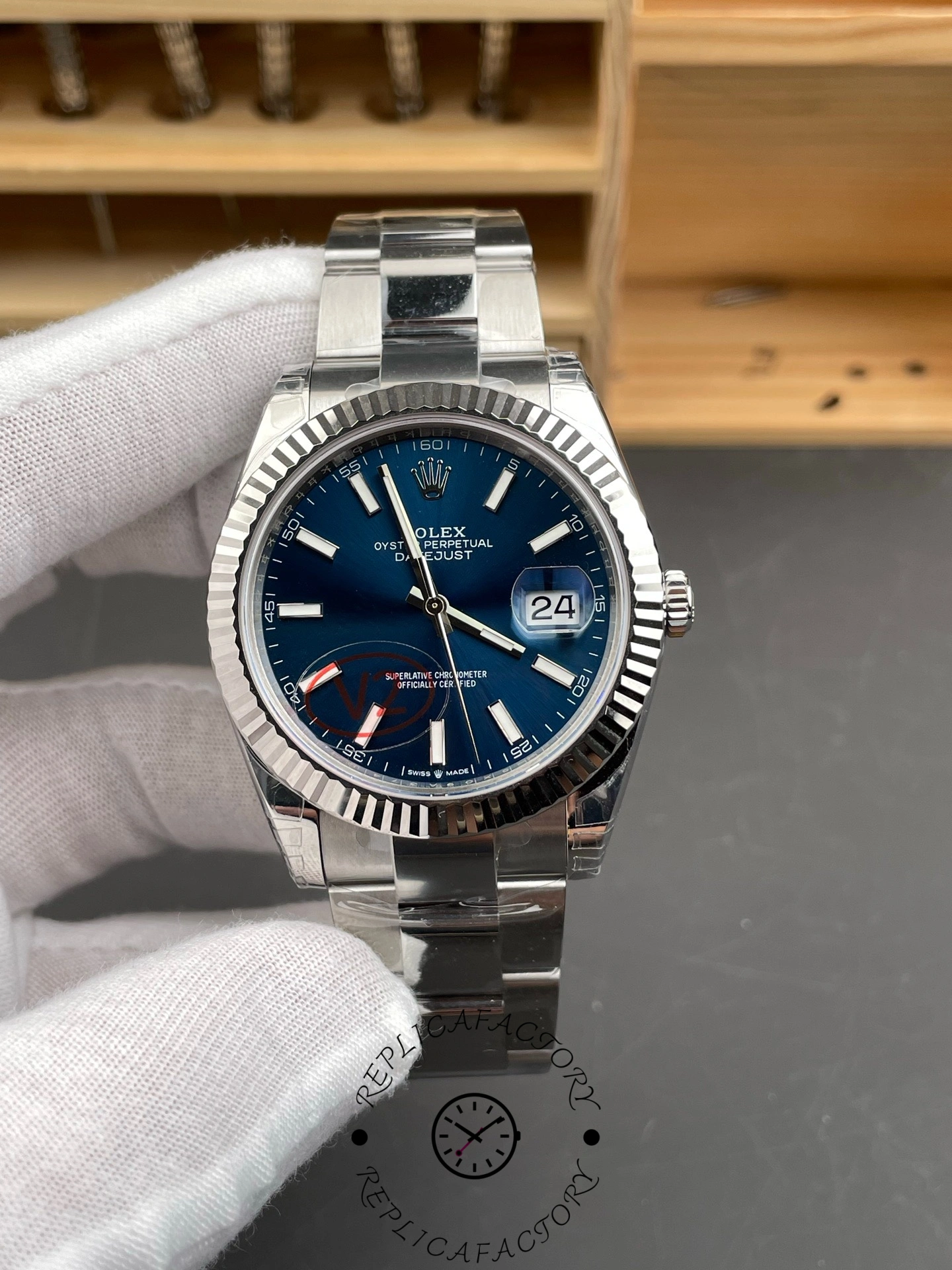 Rolex Datejust 126334 0001 Fluted Bezel Blue Dial 41MM Mens Replica Watch