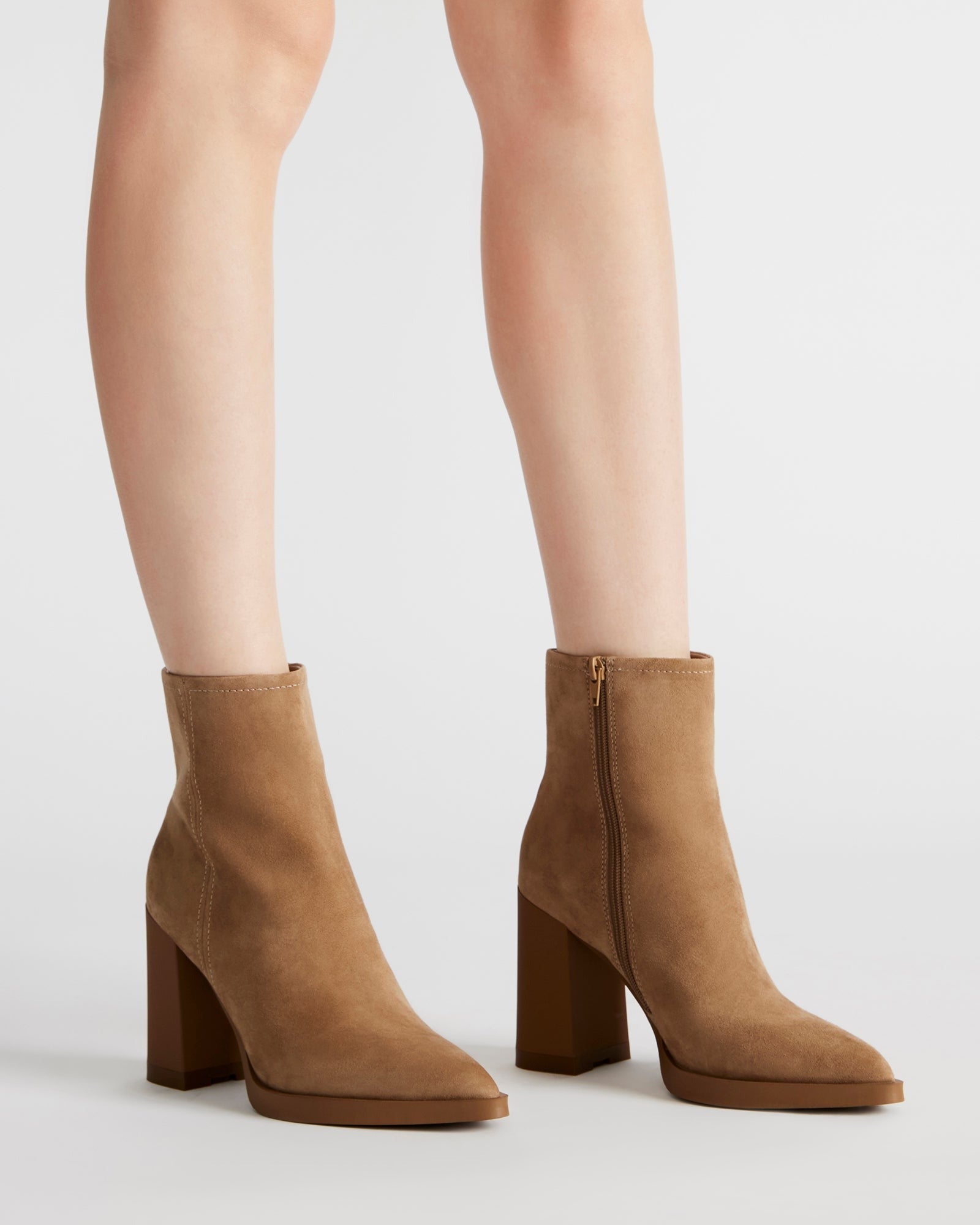 Harden Sand Suede