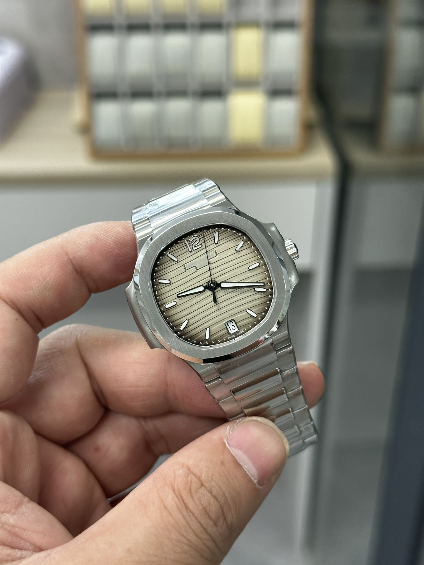 Patek Philippe Ladies Nautilus Blue Dial and Grey Dial 7118 1A 001 35.2mm