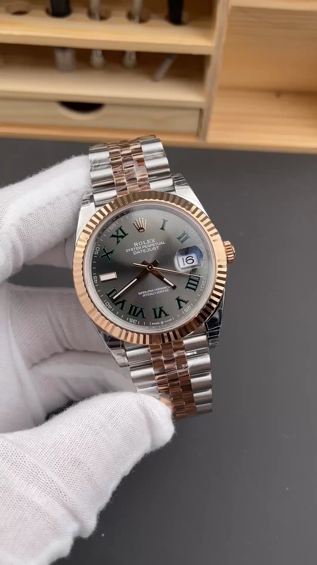 Rolex Datejust 41 Everose Gold Oystersteel Grey Dial m126331 0016