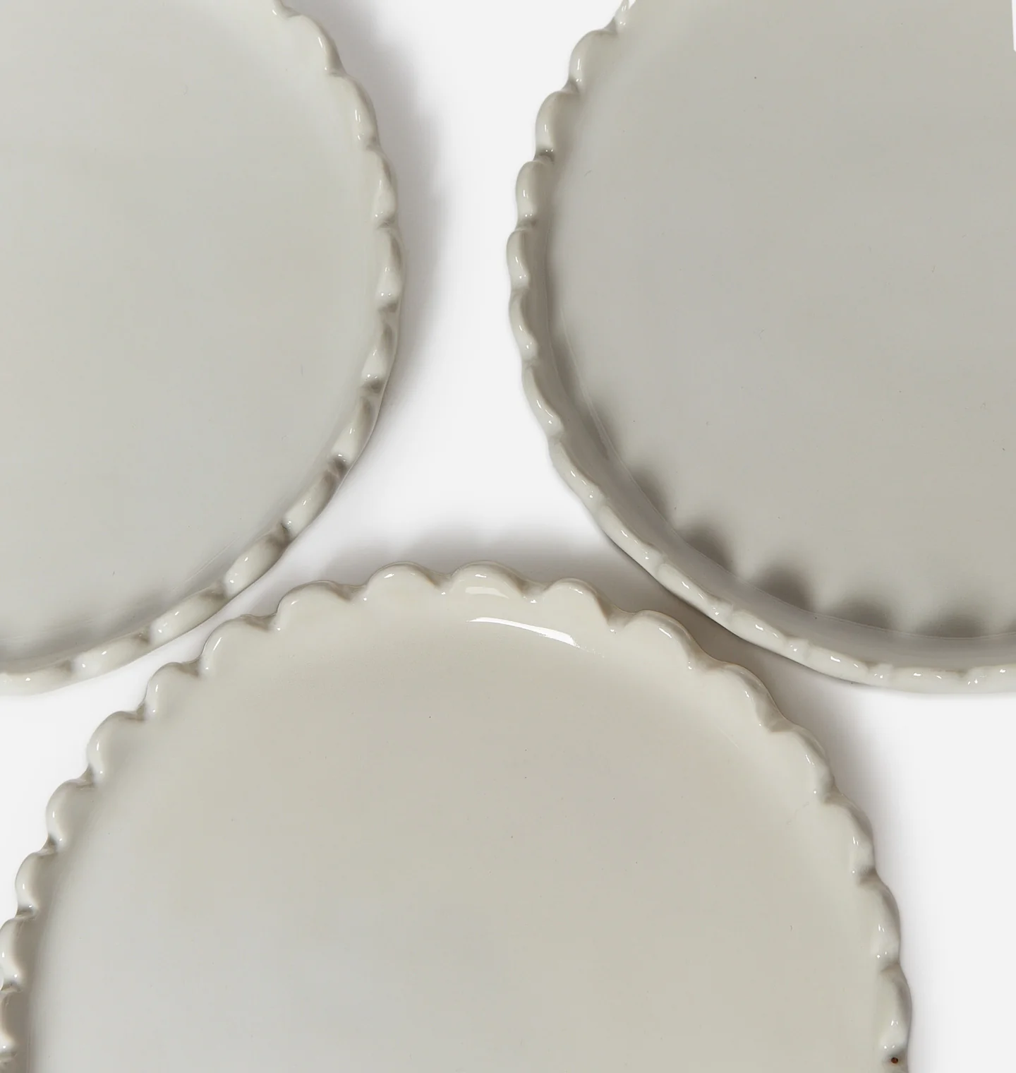 Ariel Dinnerware