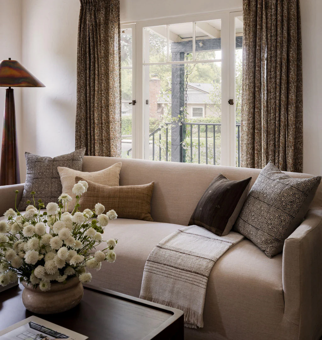 Lowell Slipcover Sofa 96
