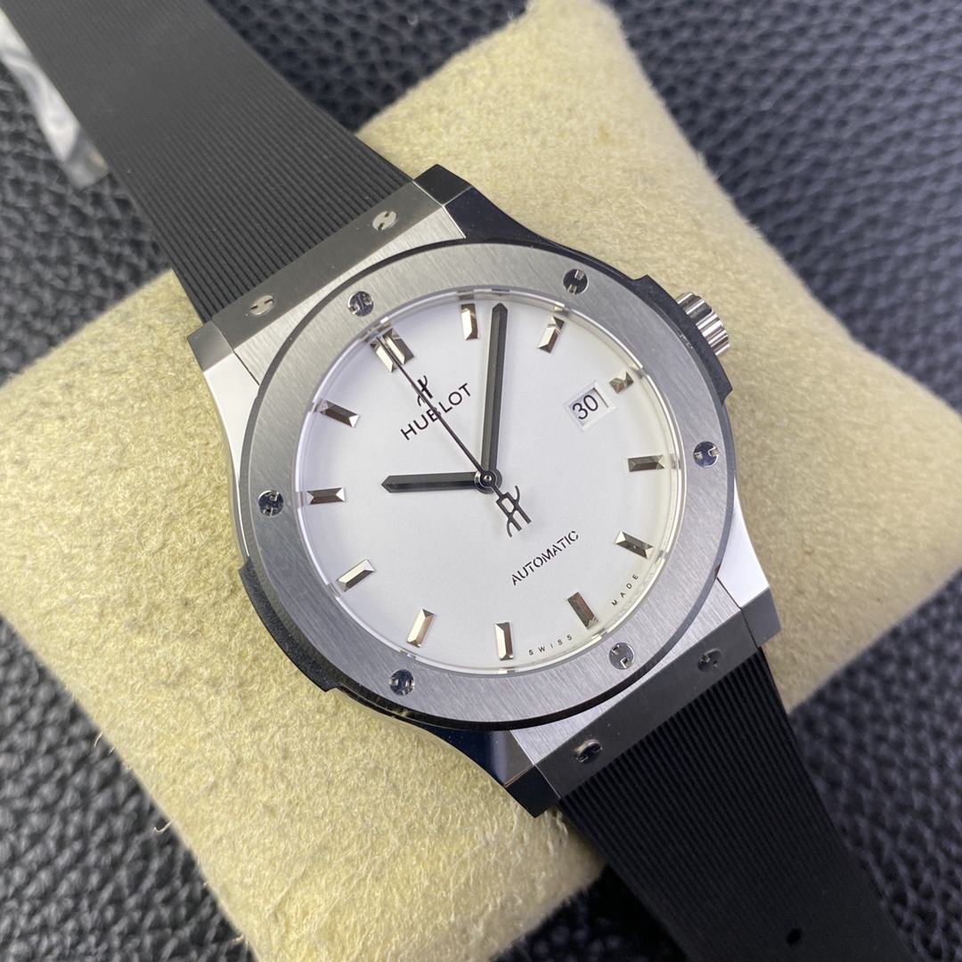 Hublot Classic Fusion 511.co.1181.rx 45mm Mens