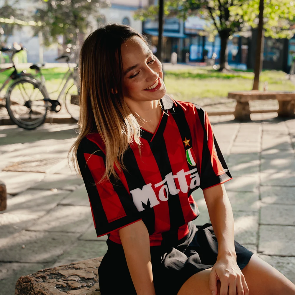 AC Milan 1994 Retro Football Shirt