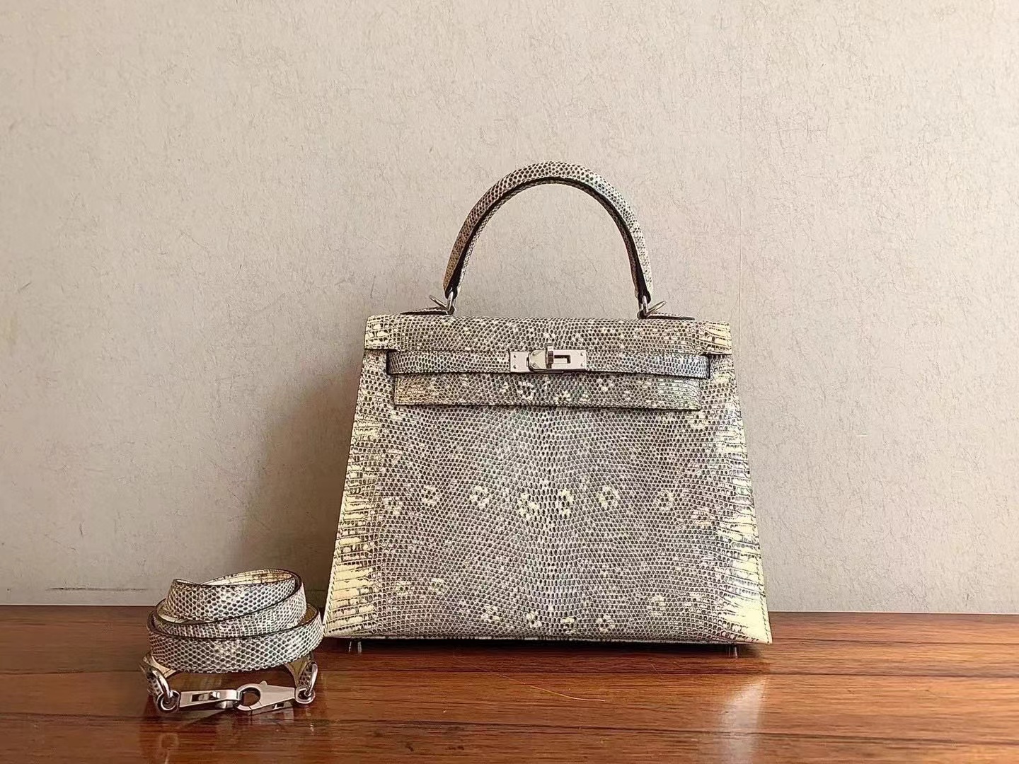 Hermes Advanced customization Kelly 25 Lizard skin