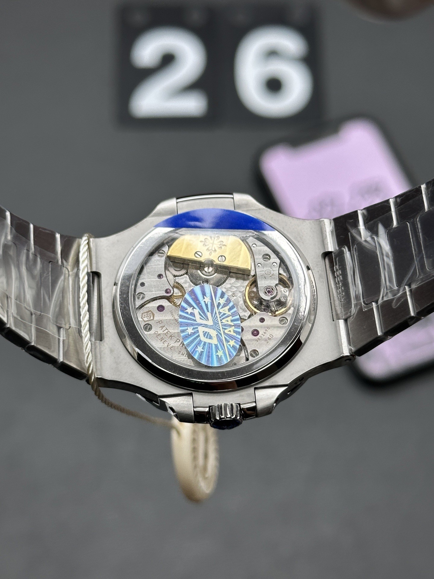 PP Nautilus 5712 detail 6