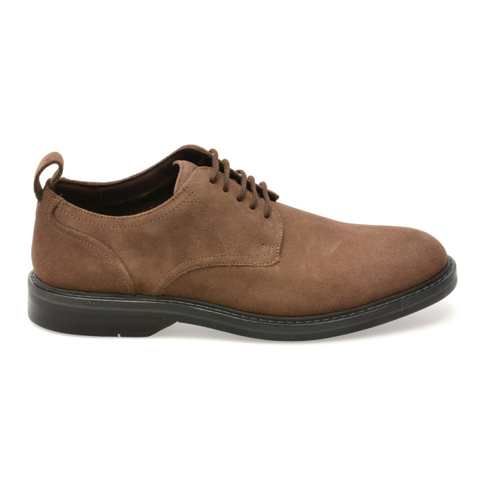 Pantofi CLARKS maro, ALDWIN LACE, din piele intoarsa