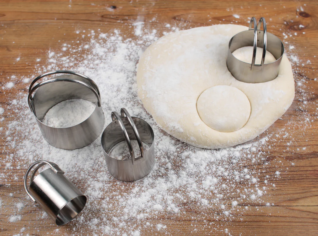 Round Biscuit Cutters – Set Of 4