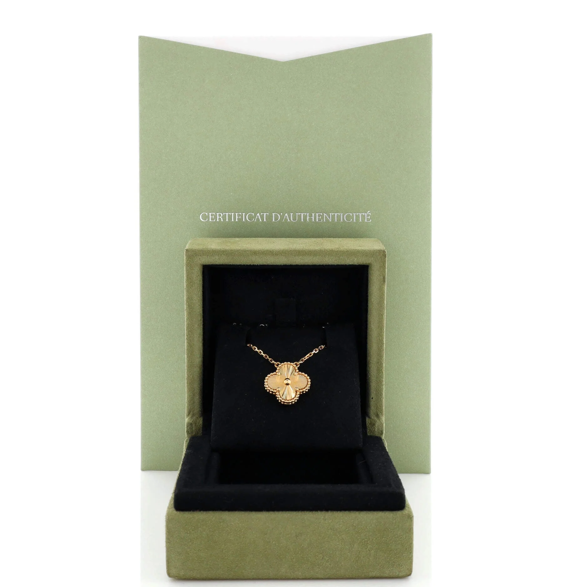 Vintage Alhambra Pendant Necklace Guilloche 18K Yellow Gold
