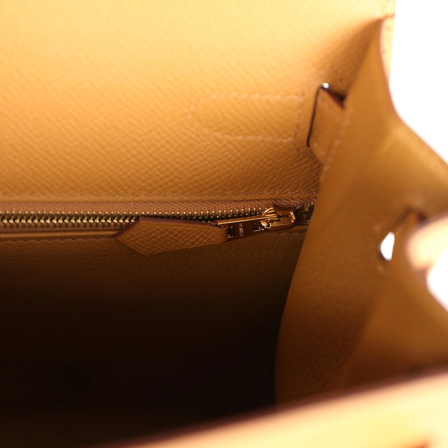 Hermes Kelly Sellier 28 Sesame Epsom Gold Hardware