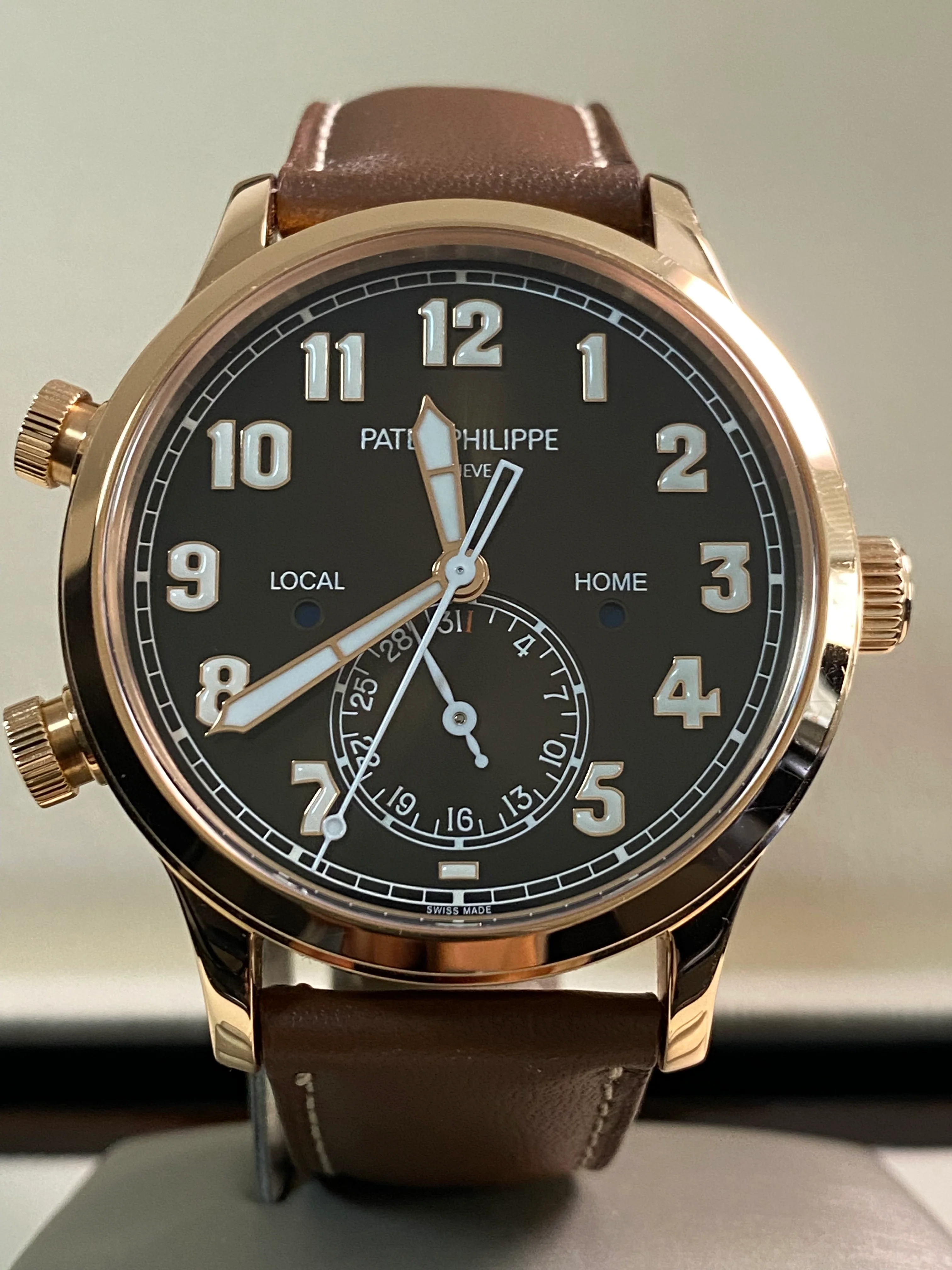 Patek Philippe,Calatrava Pilot Complications Calatrava Pilot Travel Time - 42 mm - 2023 - Rose Gold - Chocolate Dial - 5524R-001 *FULL SET*