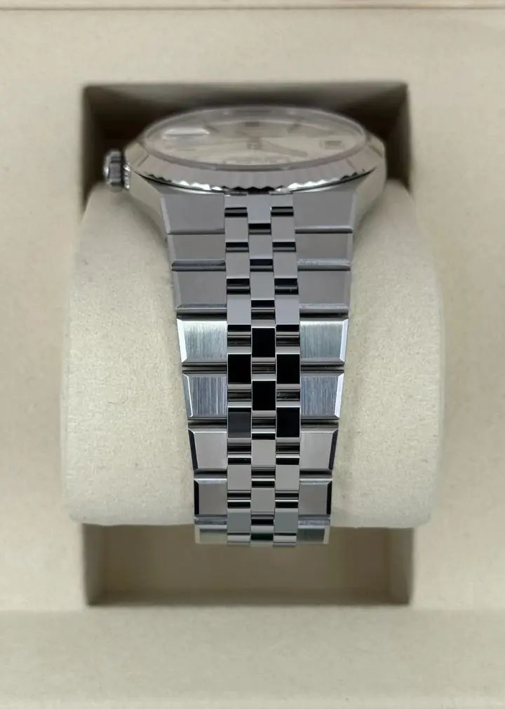 Rolex Land-Dweller 36 Oyster, 36 mm, Oystersteel and white gold M127234-0001