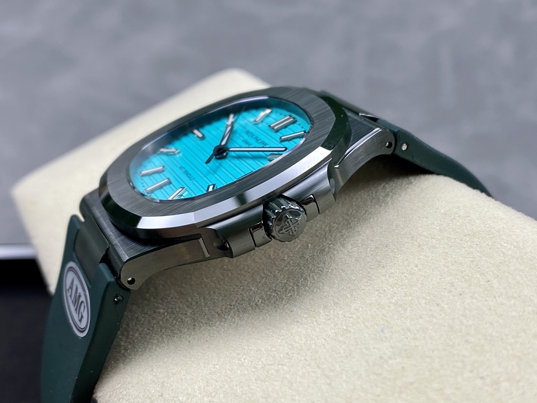 Patek Philippe Nautilus Blue Dial 5711 40MM Watch