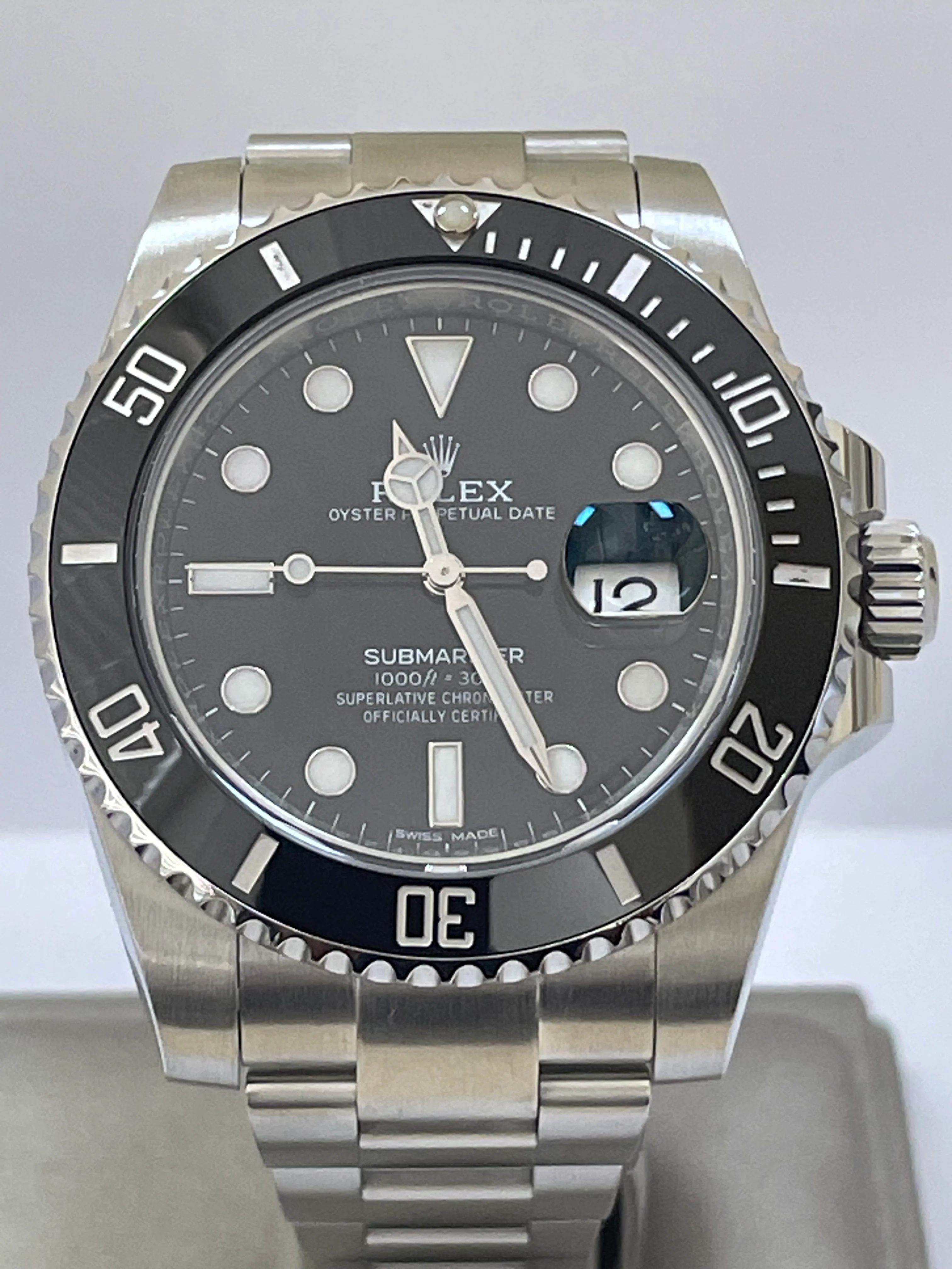 Rolex,Submariner Steel Submariner Date - 2010 - G Serial - Black Dial - 116610LN