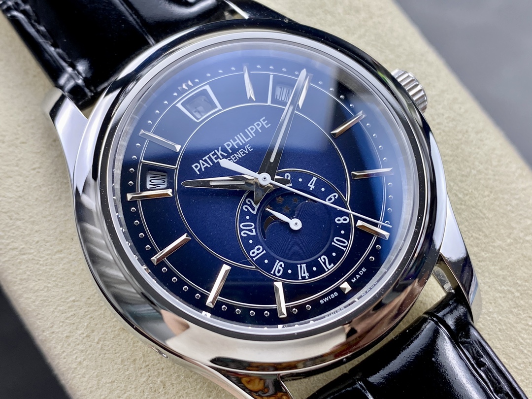 Replica Patek Philippe Complications Annual Calendar White Gold 5205G 013 40mm Mens Watch