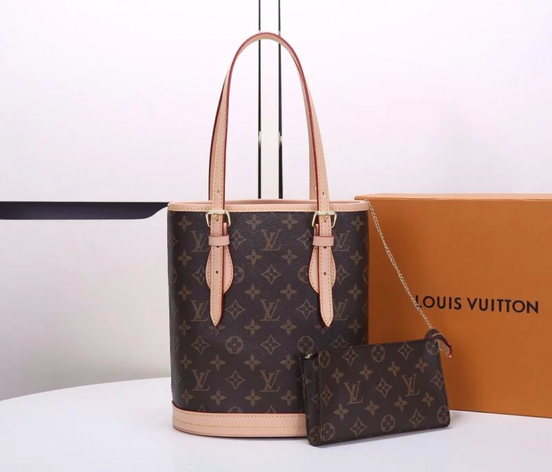 Louis Vuitton Monogram Bucket Pm Tote Bag With Wallet M42238