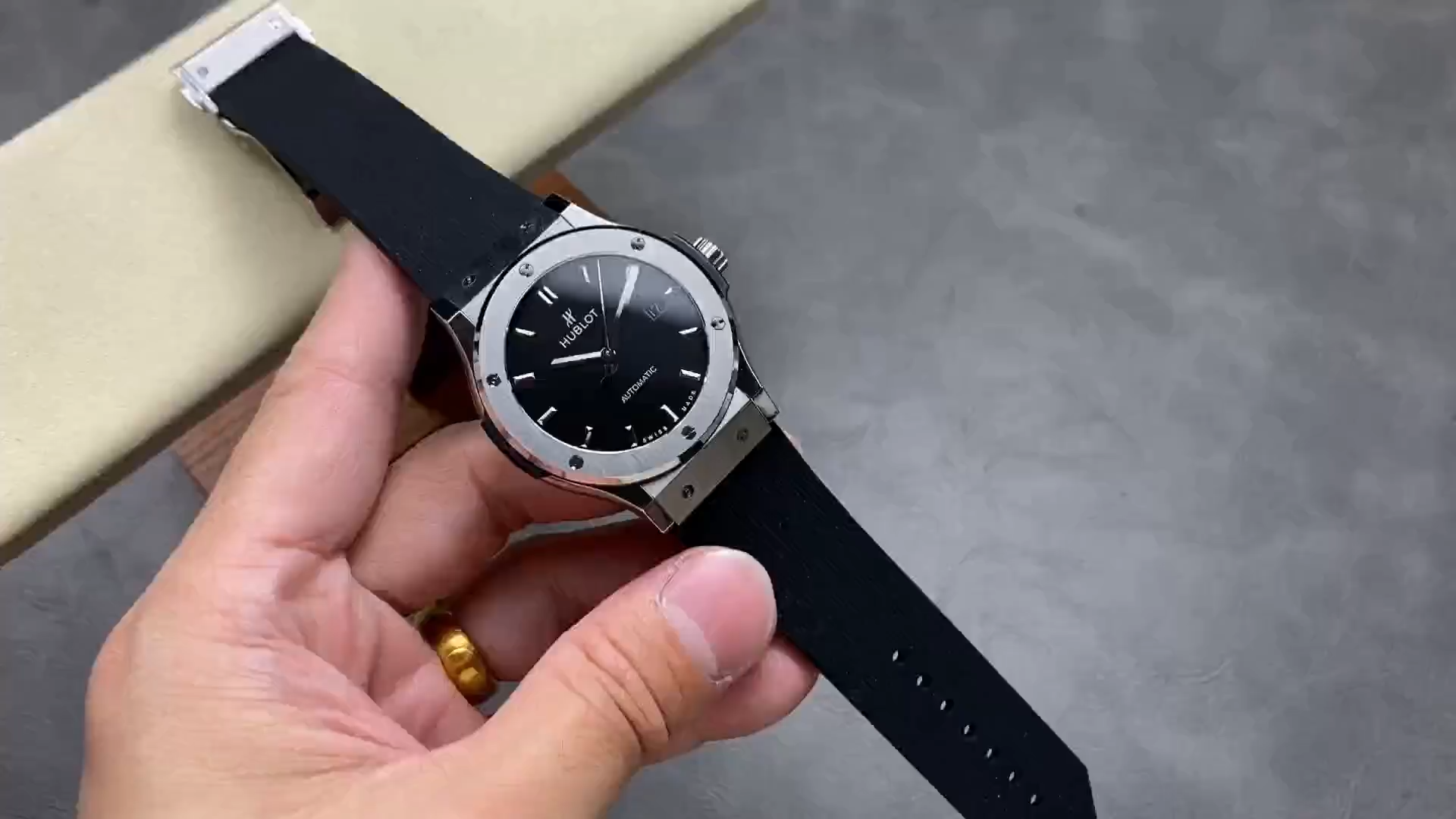542.NX.1171.RX Hublot Classic Fusion Automatic Rubber