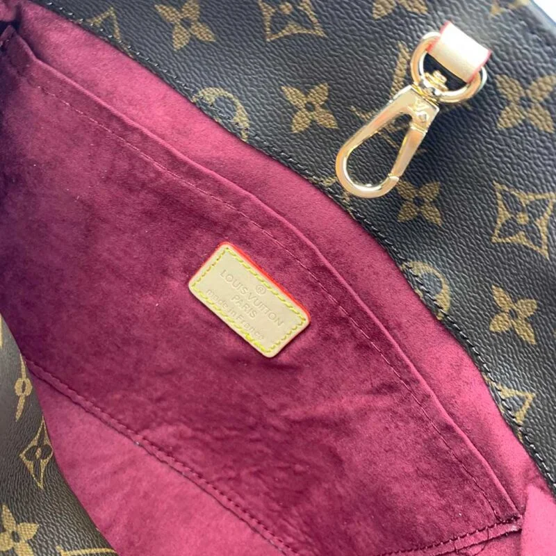 Louis Vuitton Montaigne Bb/Mm/Gm M41055