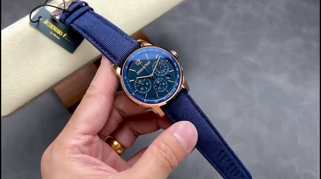 AP CODE 11.59 Replica Chronograph 26393OR.OO.A027KB.01 41MM Blue Strap
