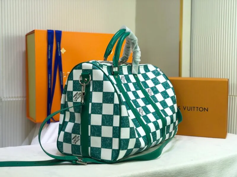 Louis Vuitton Keepall Bandouliere 45 Green/Black