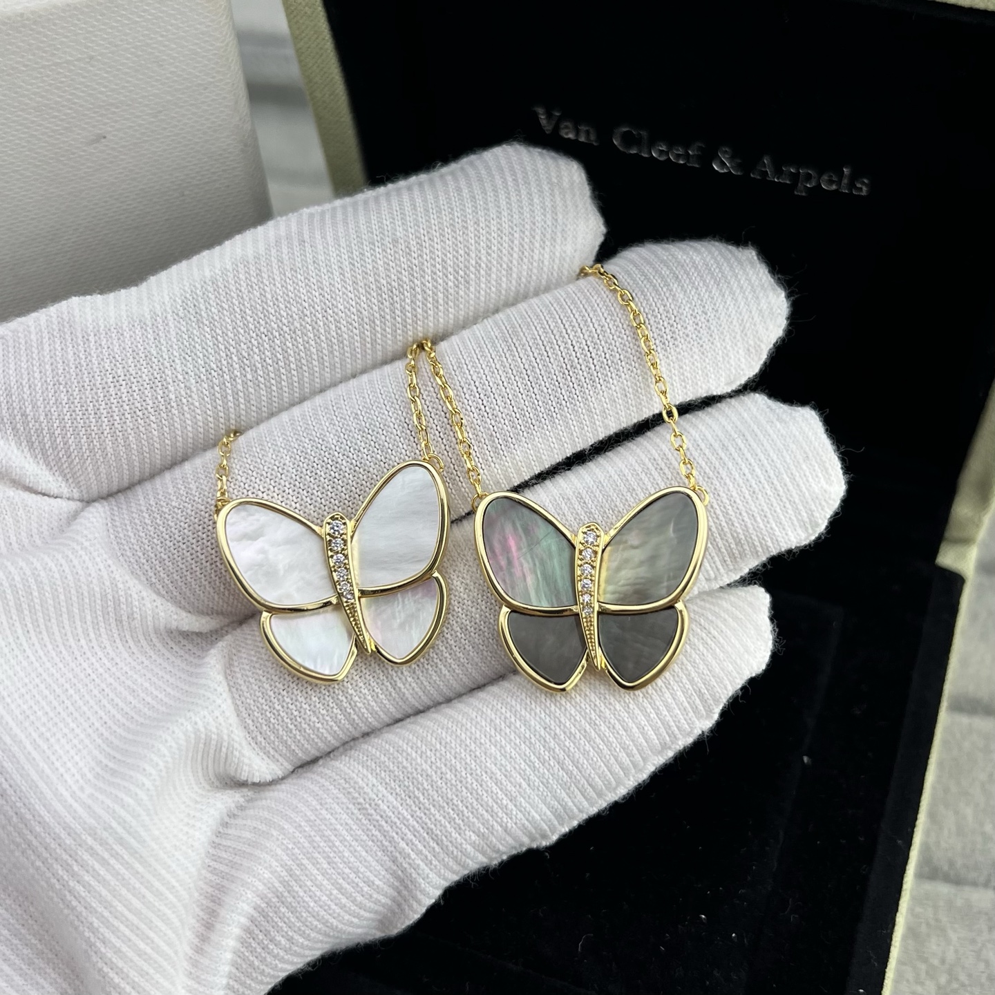 butterfly diamond pendant necklace - Artisantouchss