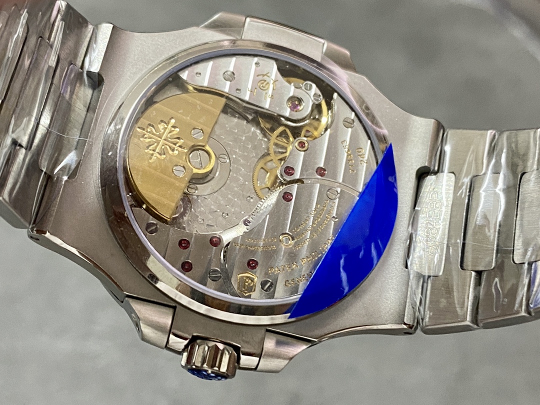 Patek Philippe Nautilus Moon Phase Stainless Steel 5712 1A 001 40mm