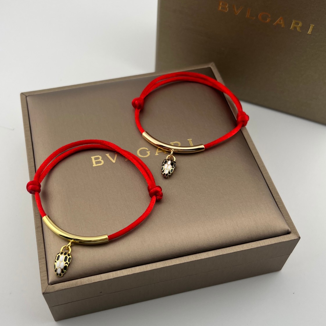 Enamel Serpent Red Cord Bracelet - Artisantouchss