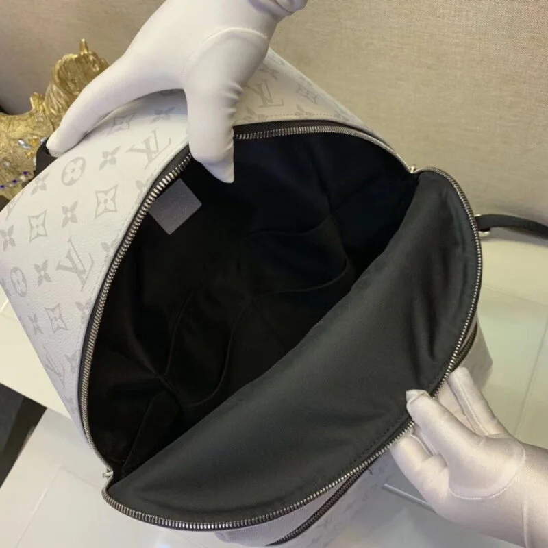 Louis Vuitton Discovery Backpack M30232 M30228