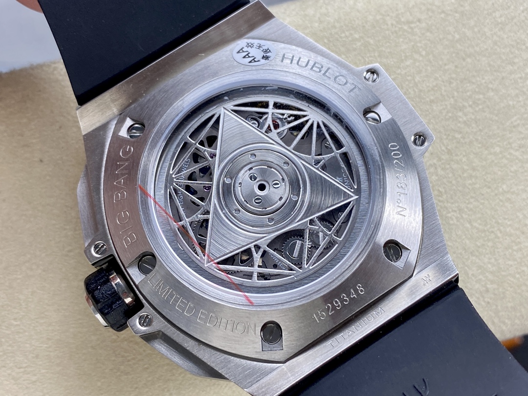 418.NX.1107.RX.MXM19 Hublot Big Bang Unico Sang Blue II