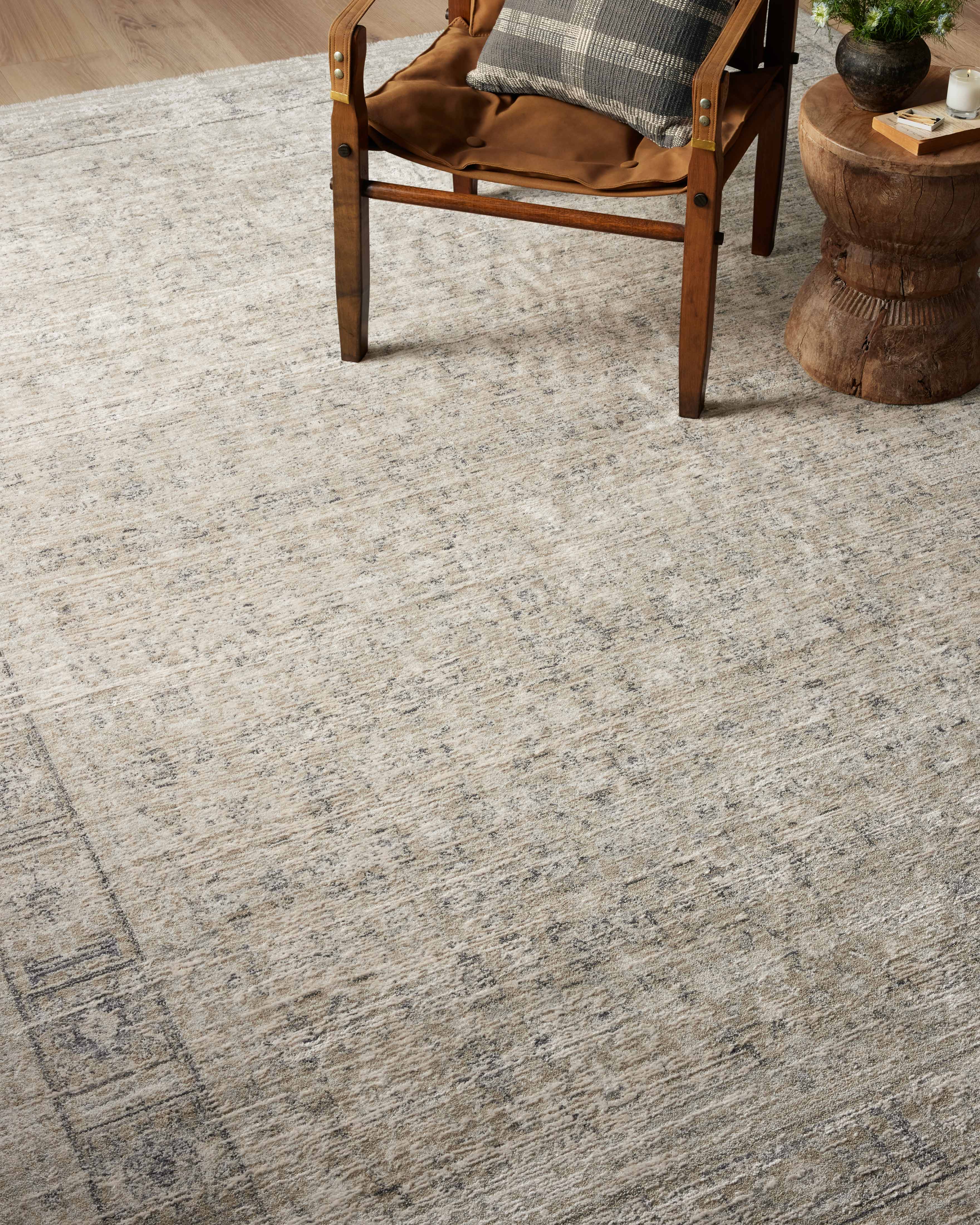 Alie ALE-03 Taupe / Dove Area Rug