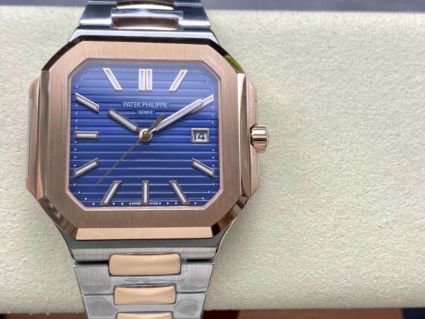 Patek Philippe Cubitus 5821/1AR-001 Stainless Steel Rose Gold Blue Dial Men's Watch