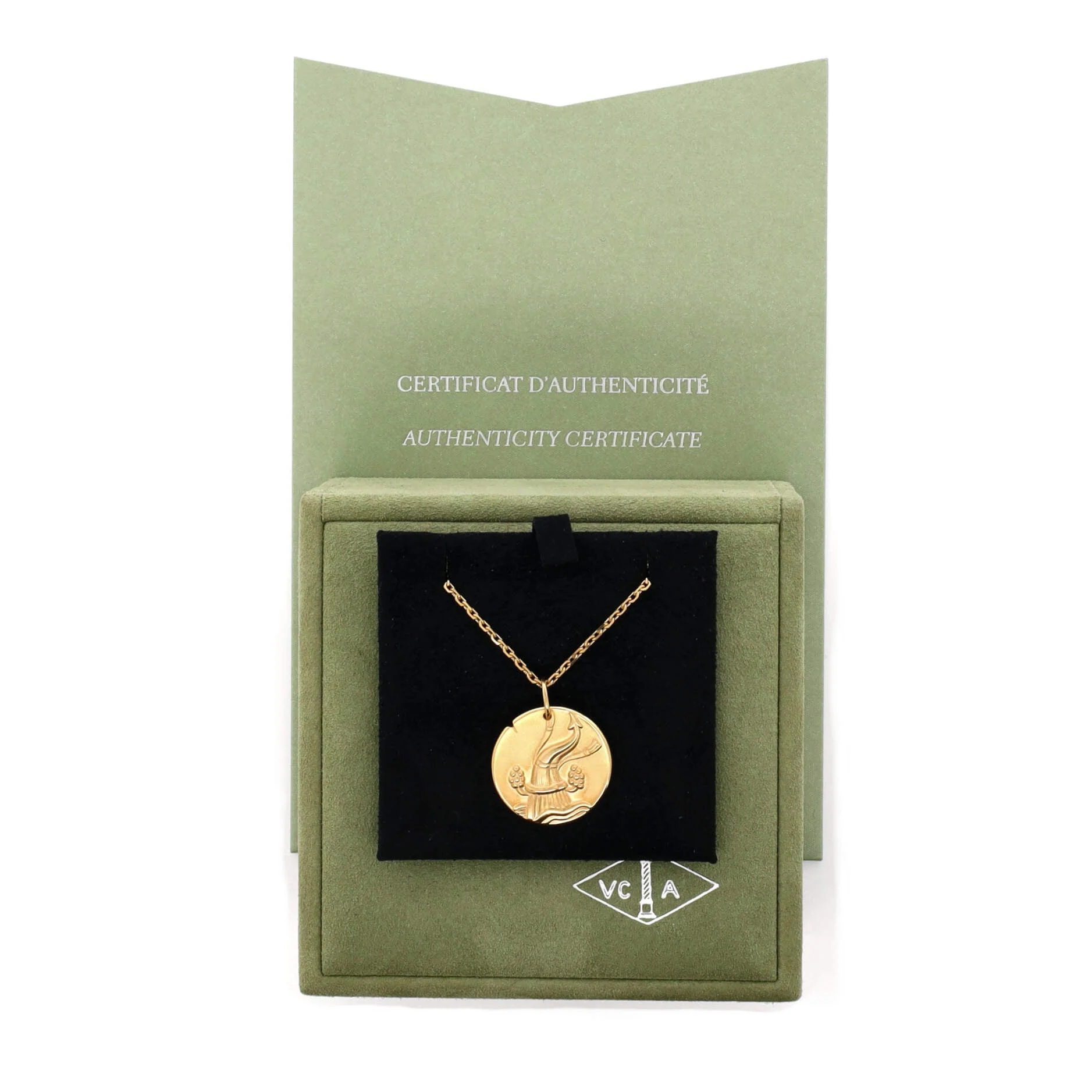 Zodiac Pendant Necklace 18K Yellow Gold