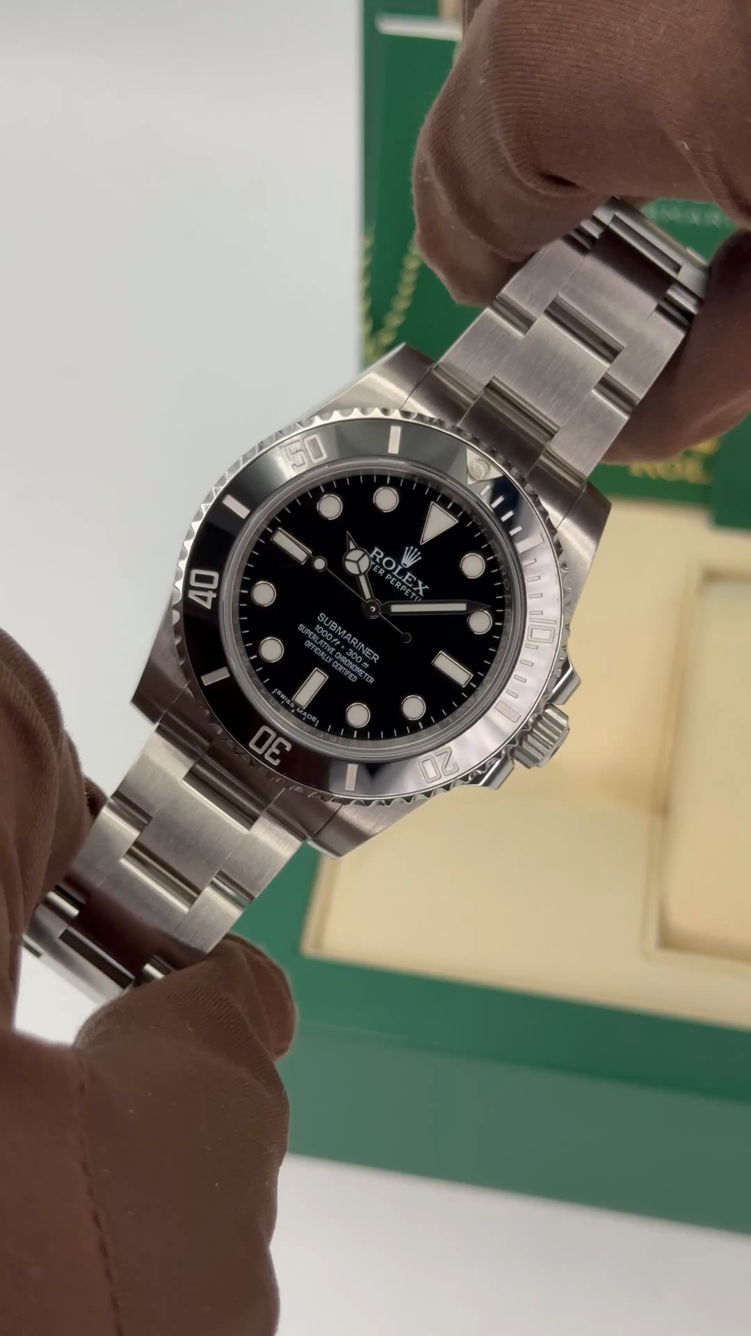 Rolex Submariner No Date Diver Watch Black Dial 40mm 114060-0002