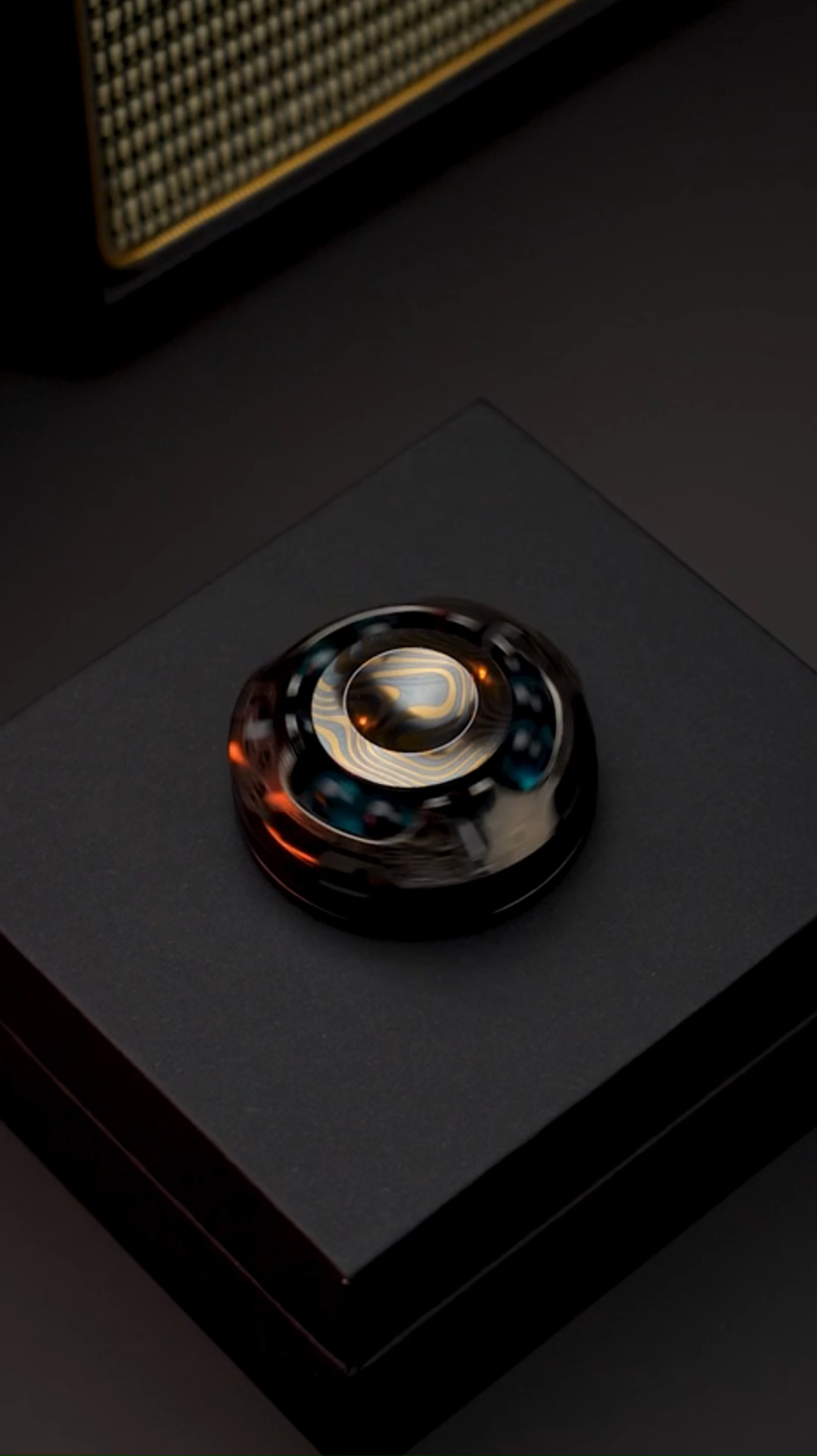 METILIS Thousance Falcon LITE Fidget Spinner Ratchet Coin