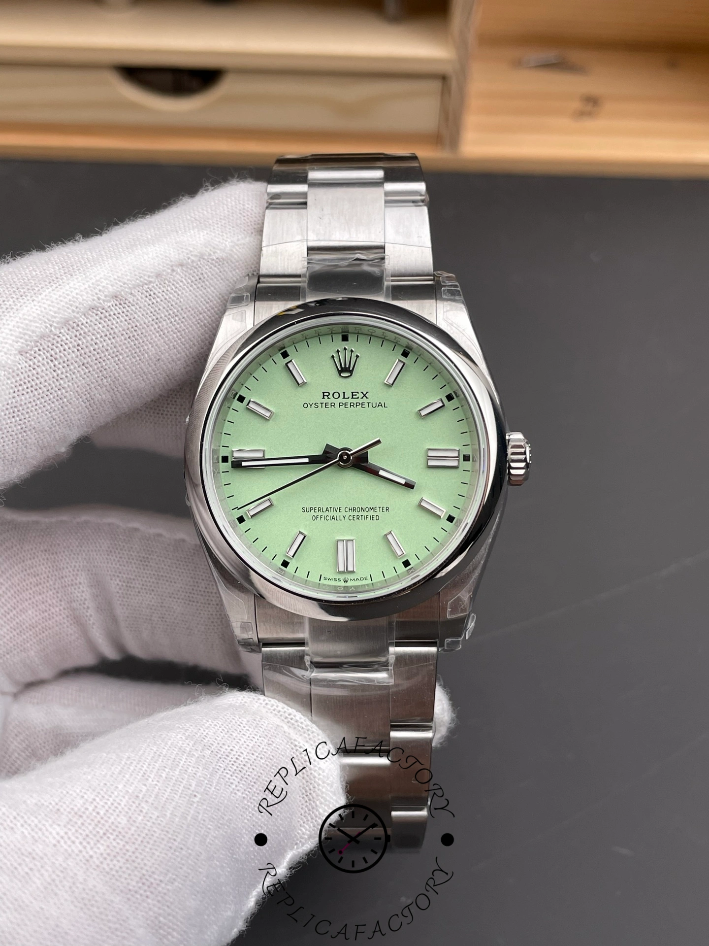 Rolex Oyster Perpetual Replica 31mm 277200-0012 Pistachio-Green Dial