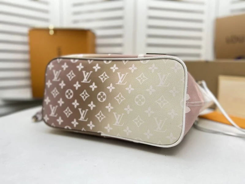 Louis Vuitton Neverfull Mm Tote- 3 Styles