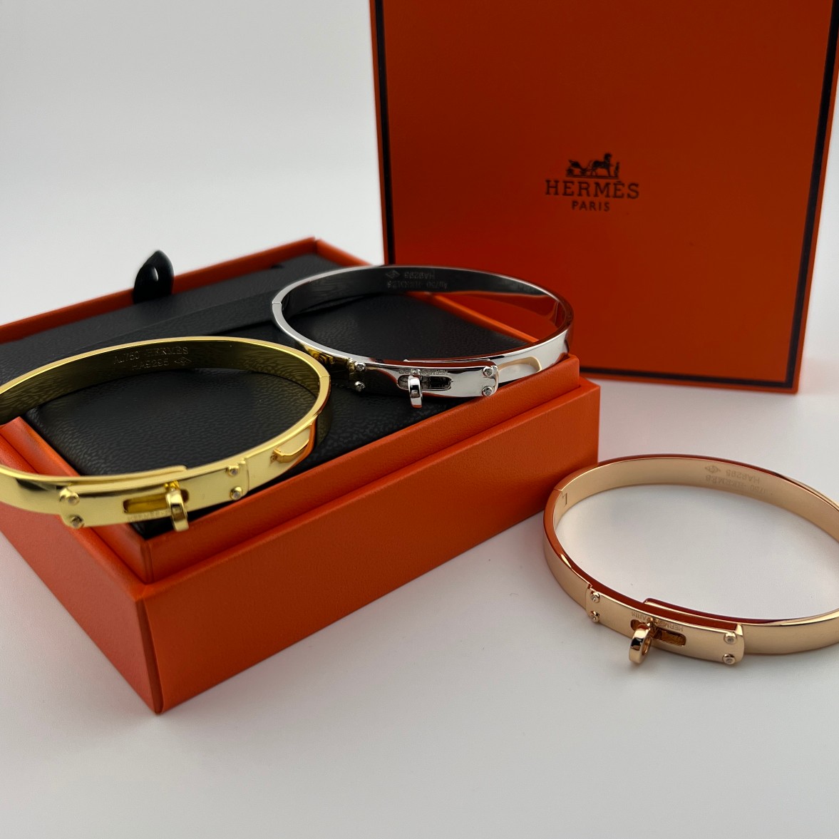 Rotating buckle bracelet - Artisantouchss