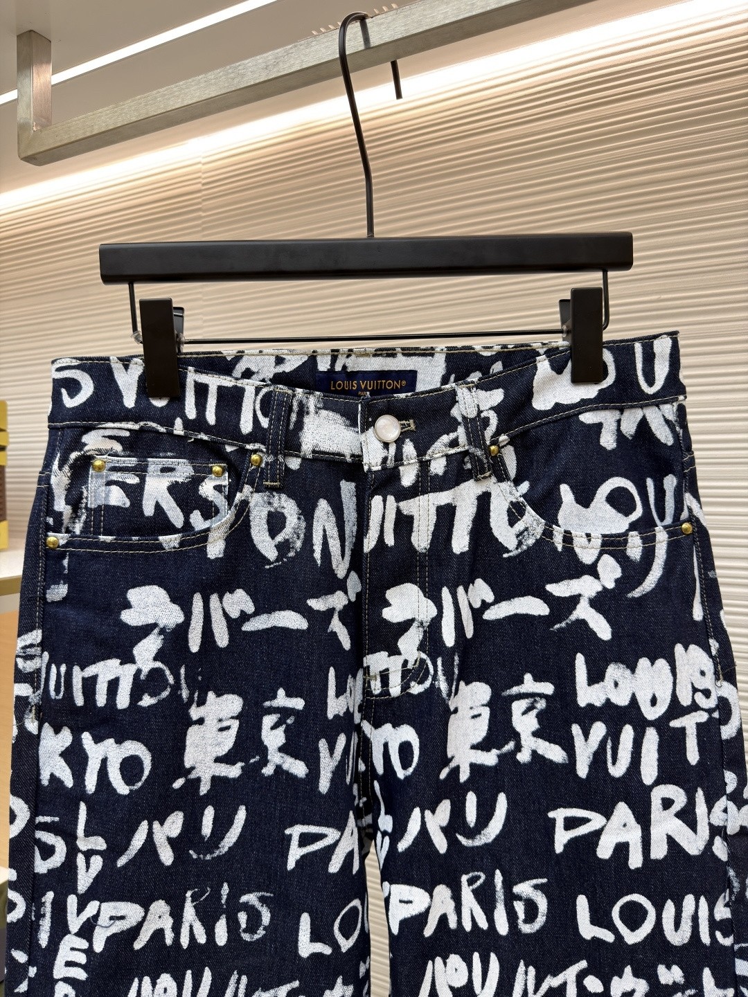 Product detail 3