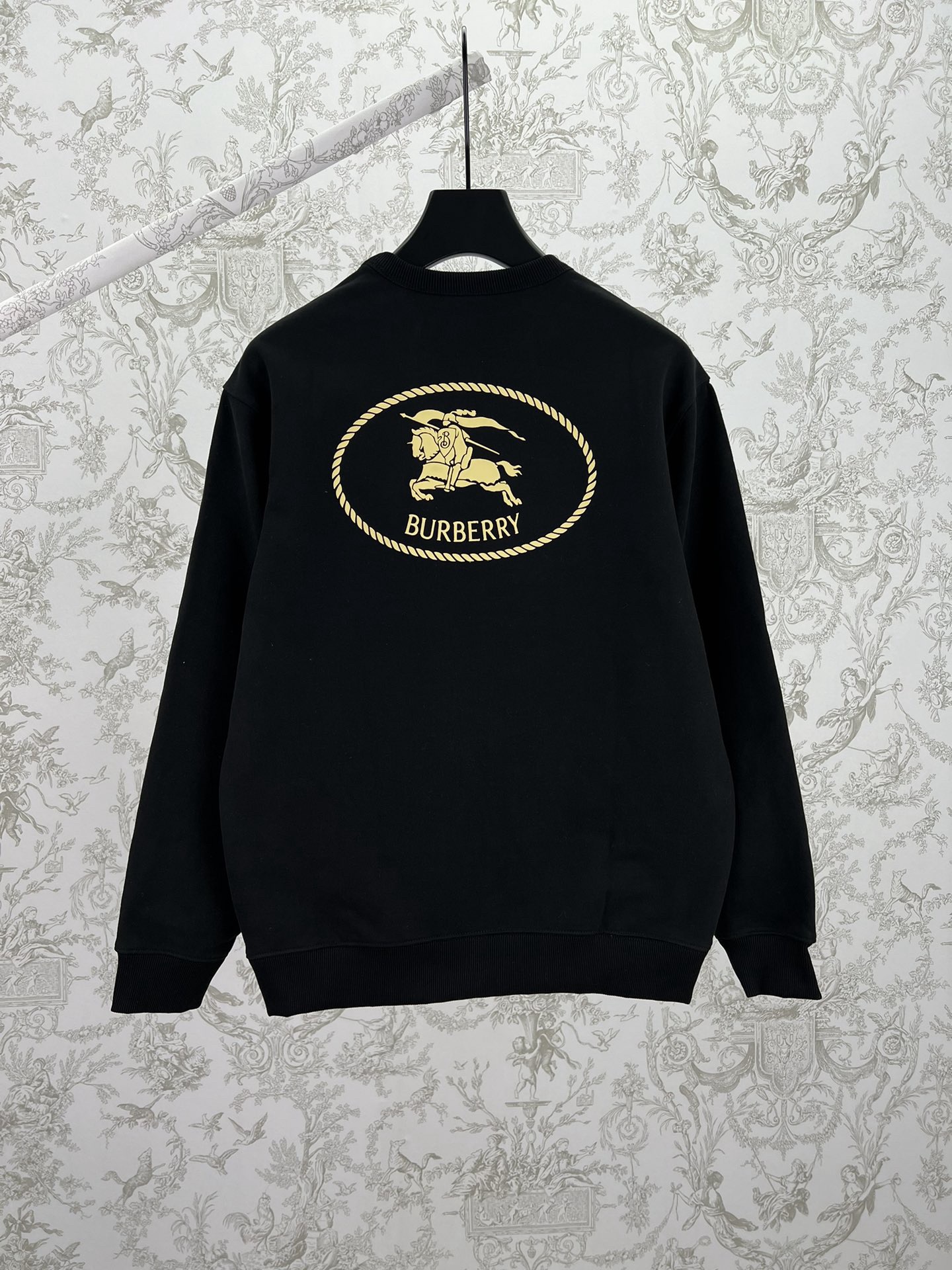 Burberry Unisex Sweatshirt Size S-XL