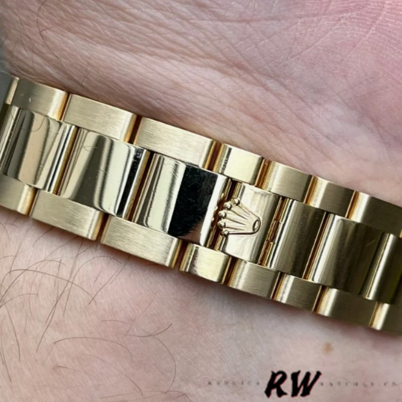 Rolex Day-Date 118238 Yellow Gold Pave diamond dial 36mm Unisex Replica Watch