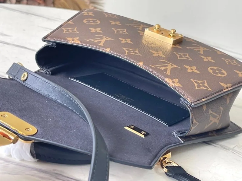 Louis Vuitton Tilsitt Monogram Handbag M46548