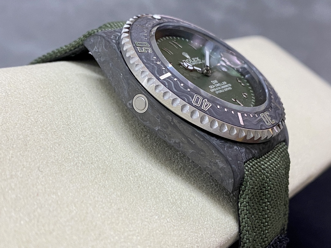 Rolex Sea Dweller DiW Carbon HUNTER ARABIC 43mm Luxury Mens Watch