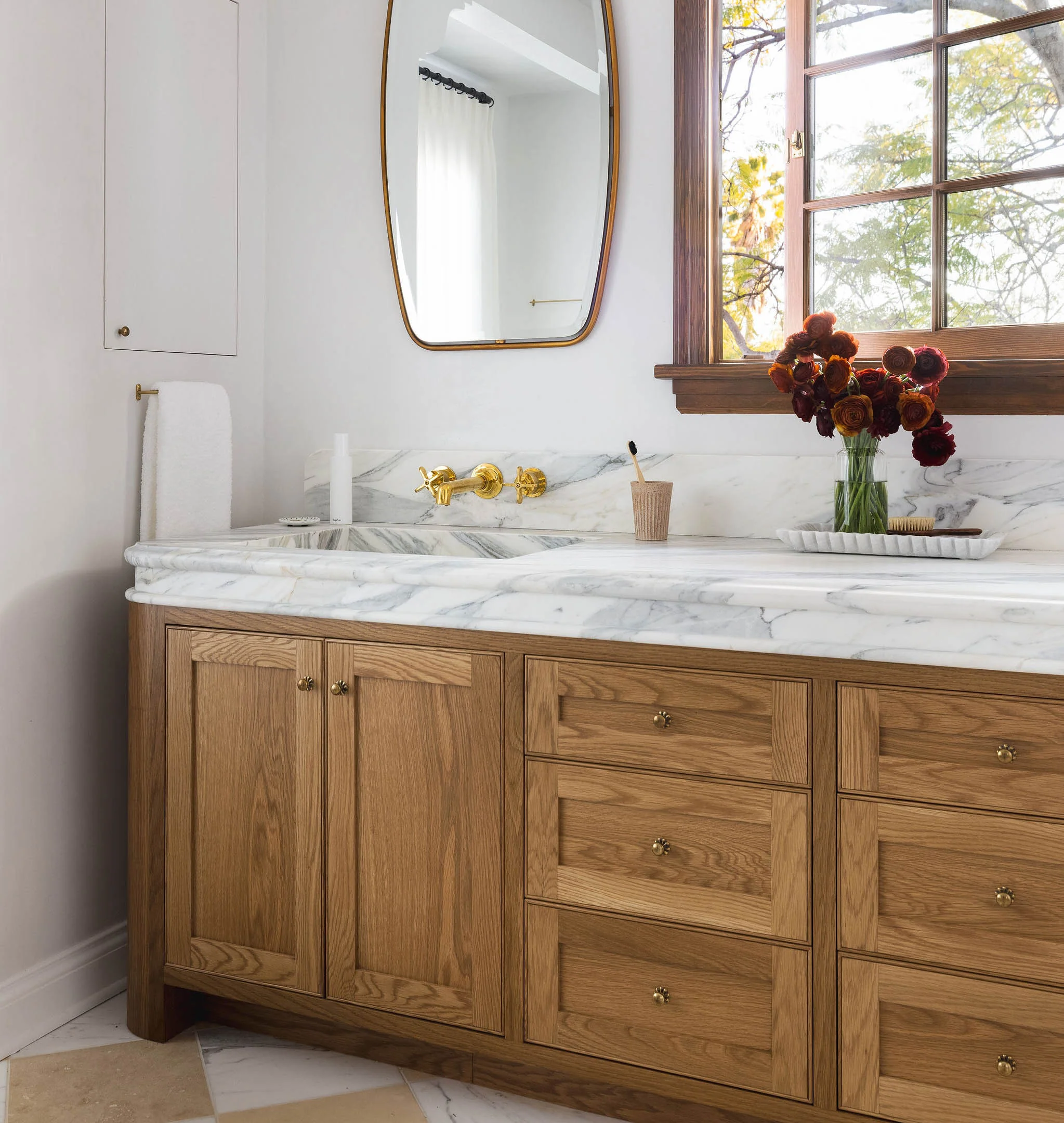 Towel Bar