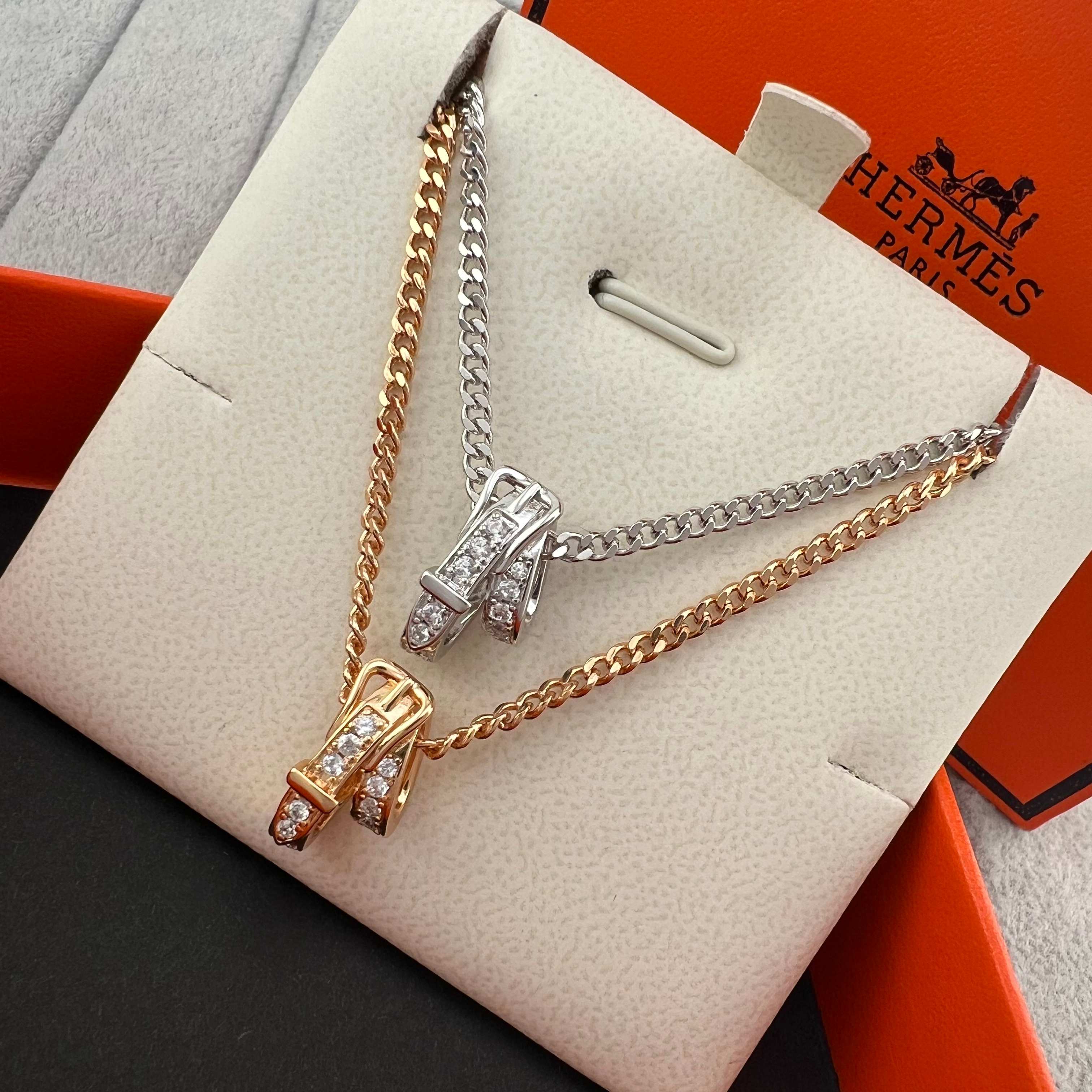 Diamond Pendant Necklace - Artisantouchss