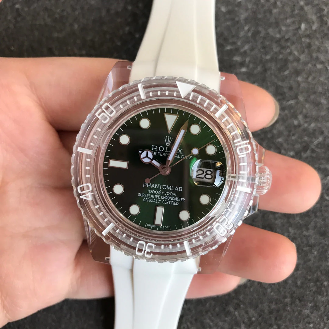 SUBMARINER DATE 40 CUSTOM SAPPHIRE GREEN DIAL